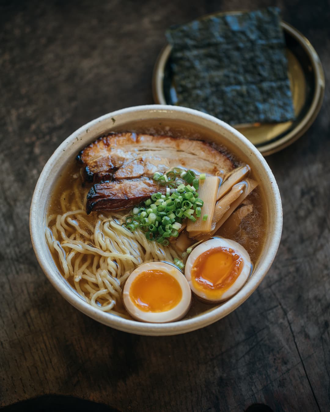 Ramen School 007: Garlic Shoyu Ramen