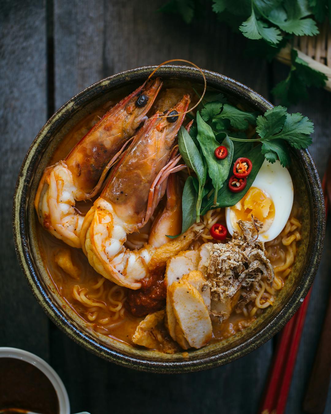 10-minute Chilli Prawn Laksa from Instant Noodles